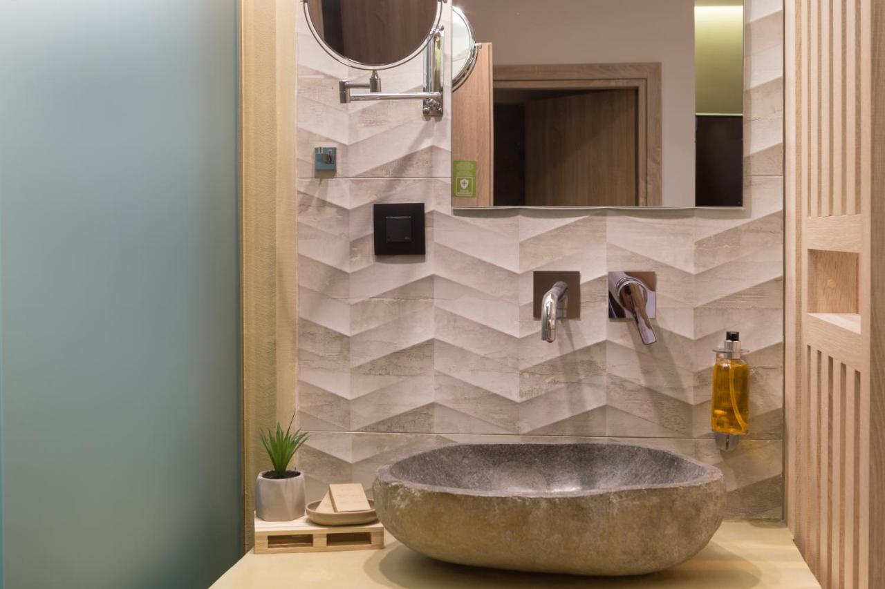 C Suites Resmo Dış mekan fotoğraf